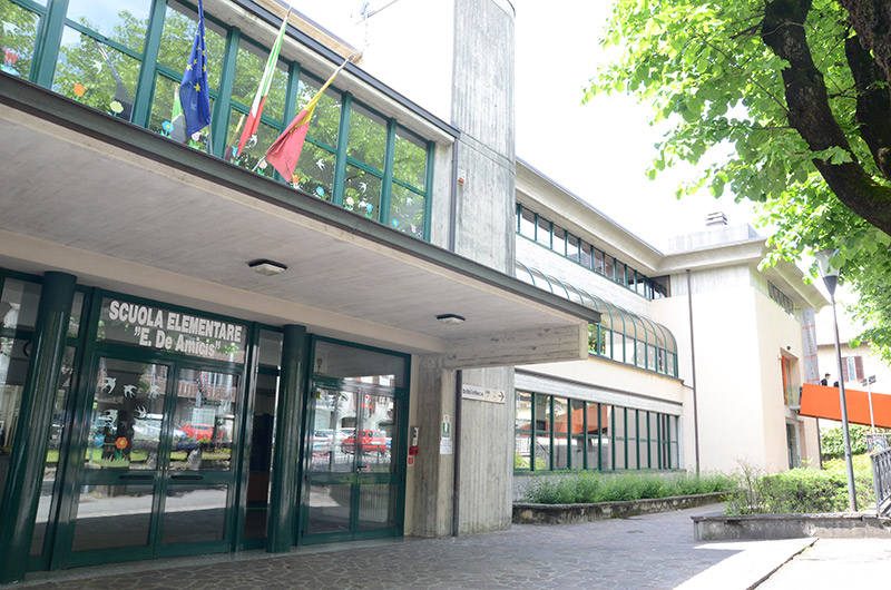 Ingresso Scuola primaria di Clusone